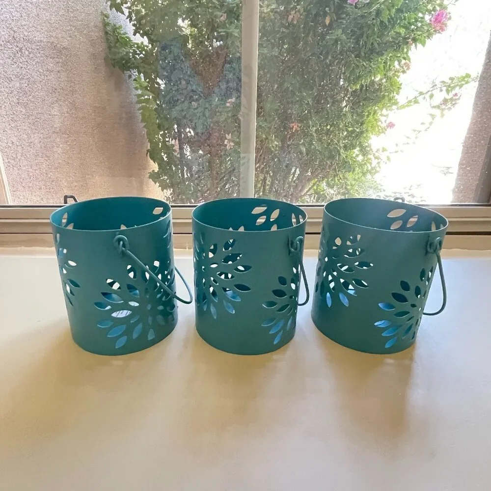 New Pier 1 Tea Light Holders Set of 3 Metal with Handle Teal Turquoise Blue